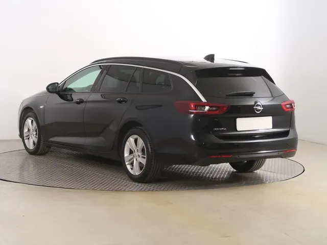 Opel Insignia St 2018 photo 3