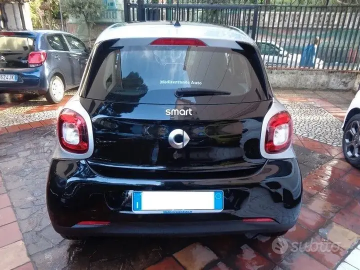 Smart Forfour 2016 photo 3