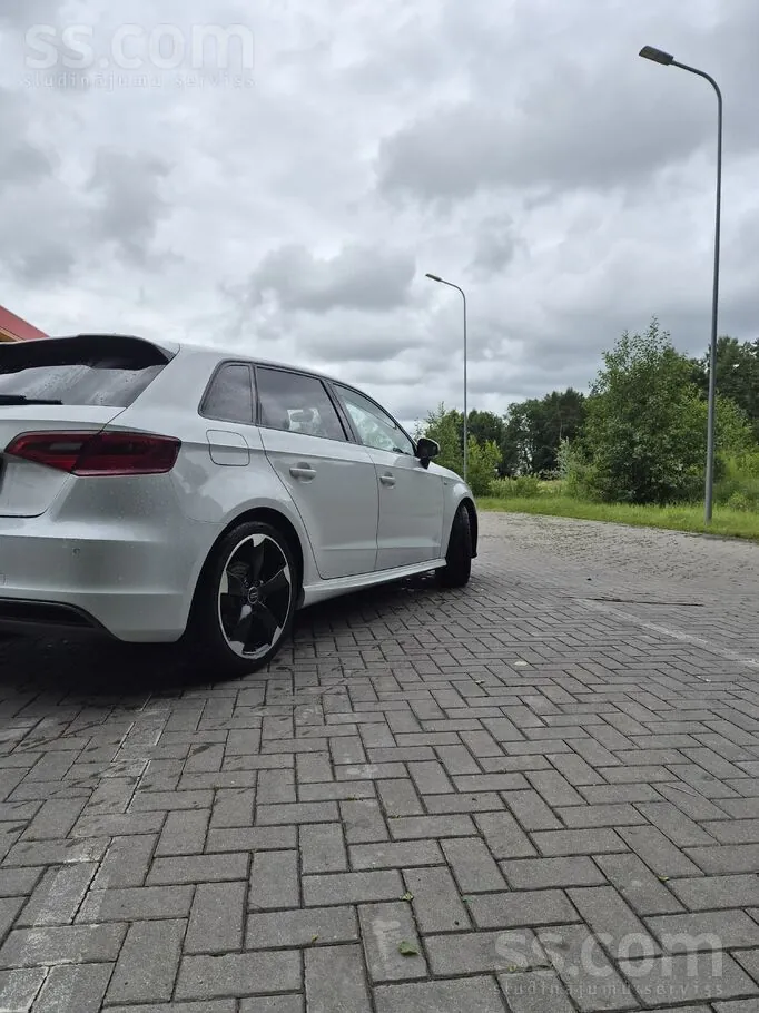 Audi A3 2014 photo 2