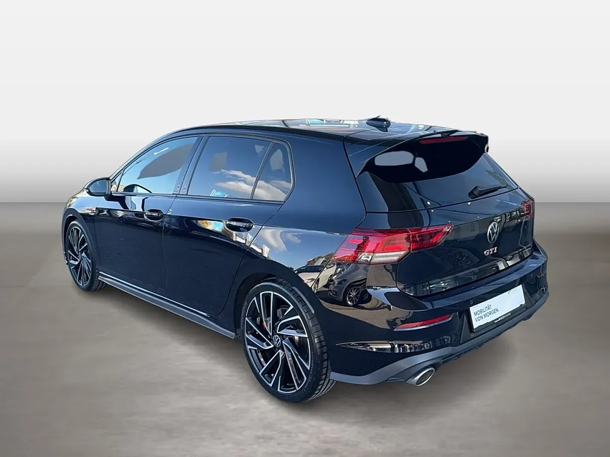 Volkswagen Golf 2022 photo 3