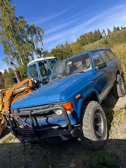 Toyota Land Cruiser 1984 photo 2