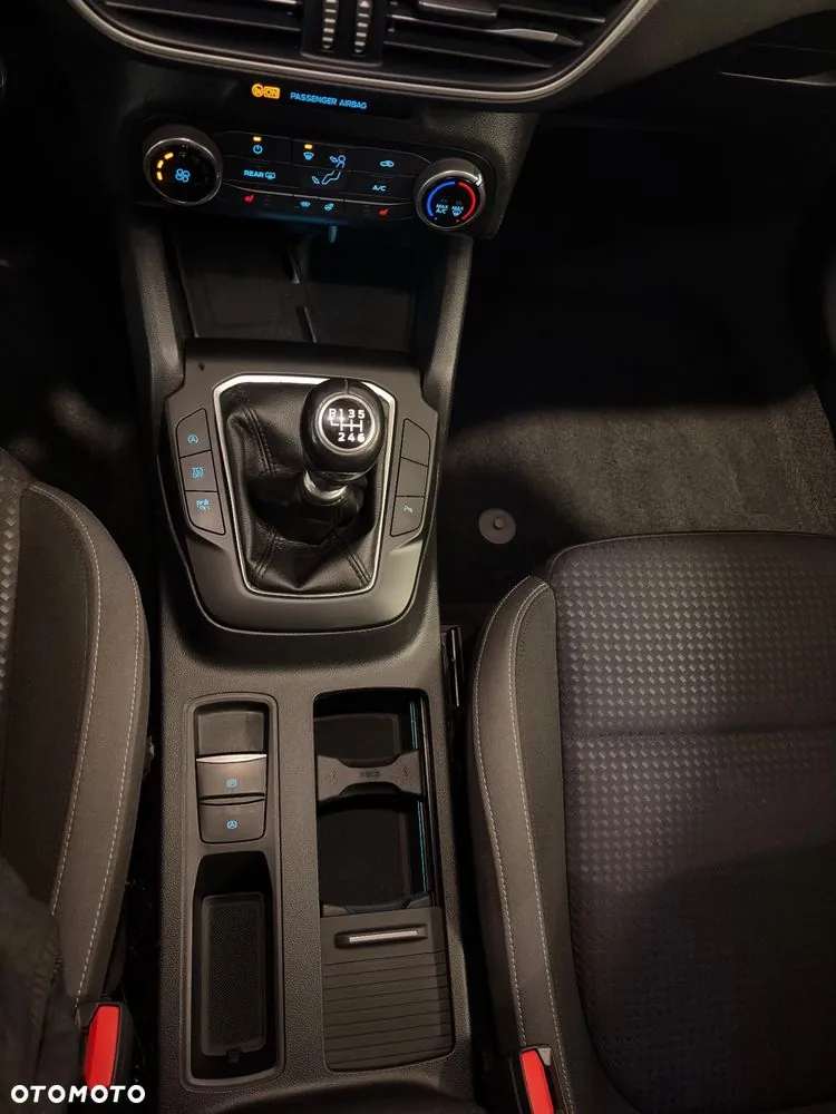 Ford Focus 2020 photo 5