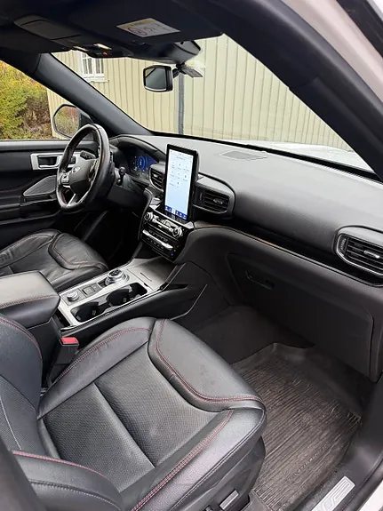 Ford Explorer 2022 photo 5