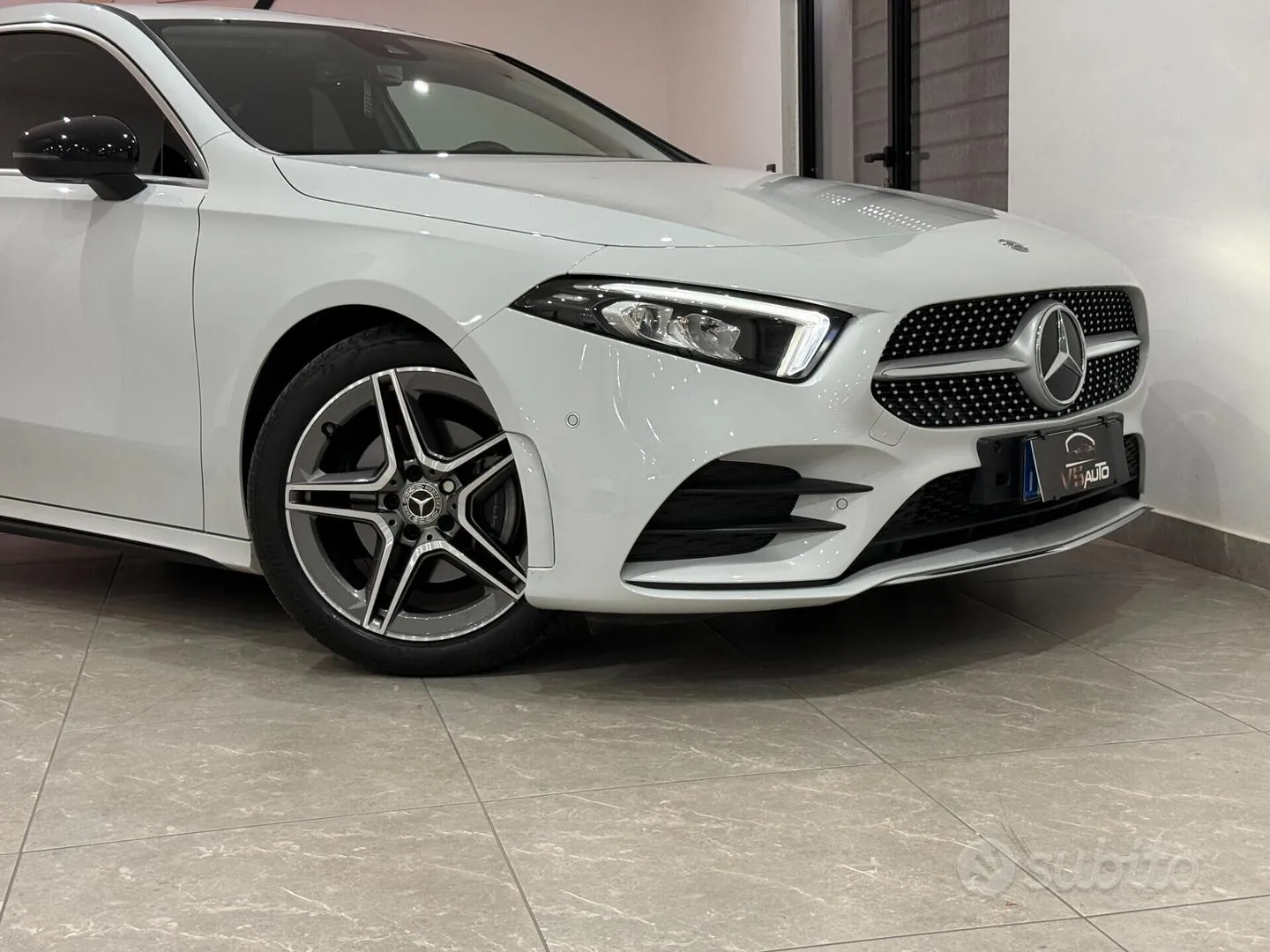 Mercedes-Benz A 180 2019 photo 2