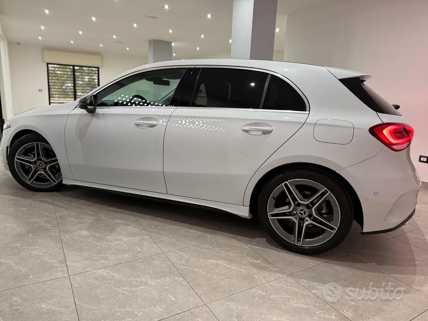 Mercedes-Benz A 180 2019 photo 5