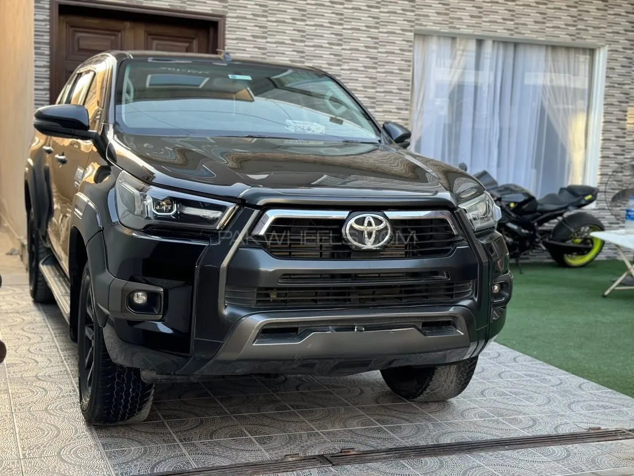 Toyota Hilux