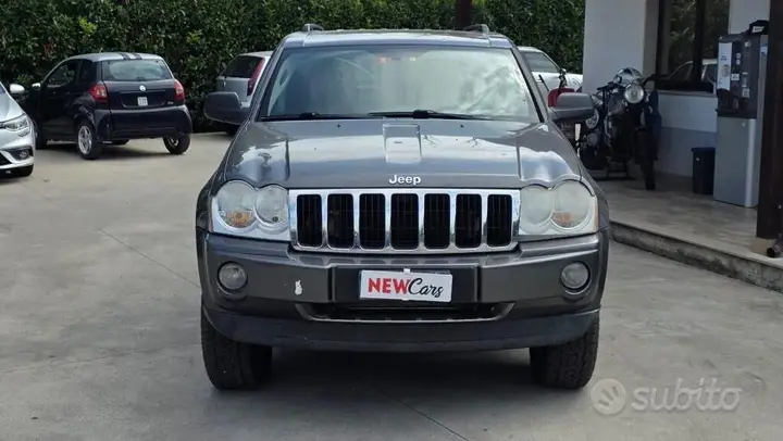 Jeep Grand Cherokee 2006 photo 3