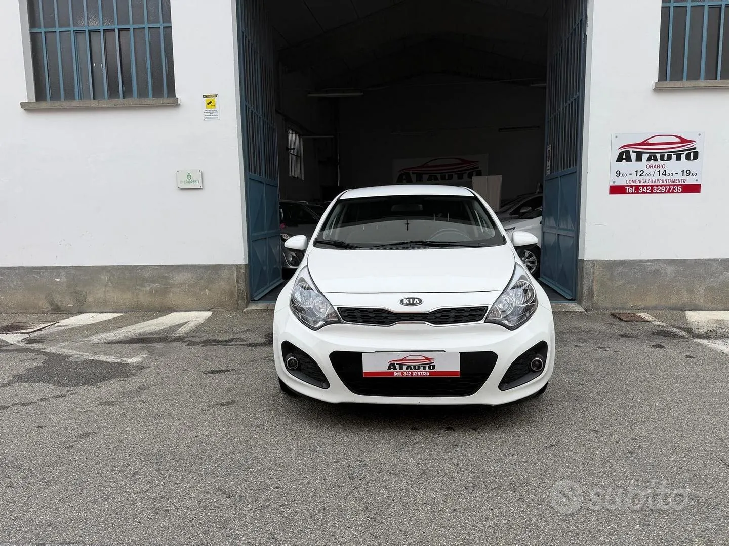 Kia Rio 2012 photo 2
