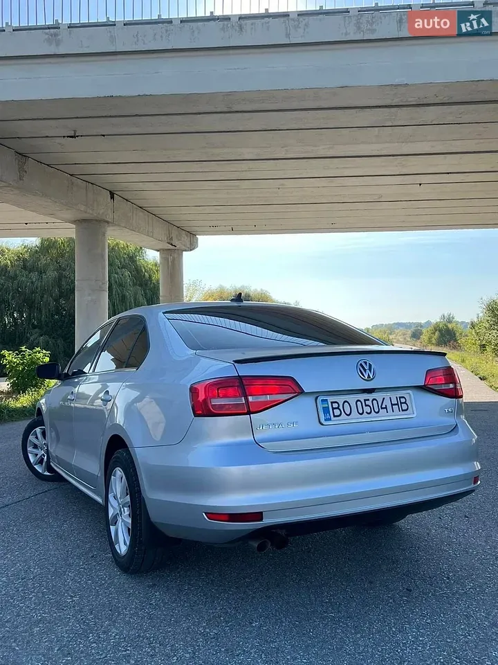Volkswagen Jetta 2015 photo 2
