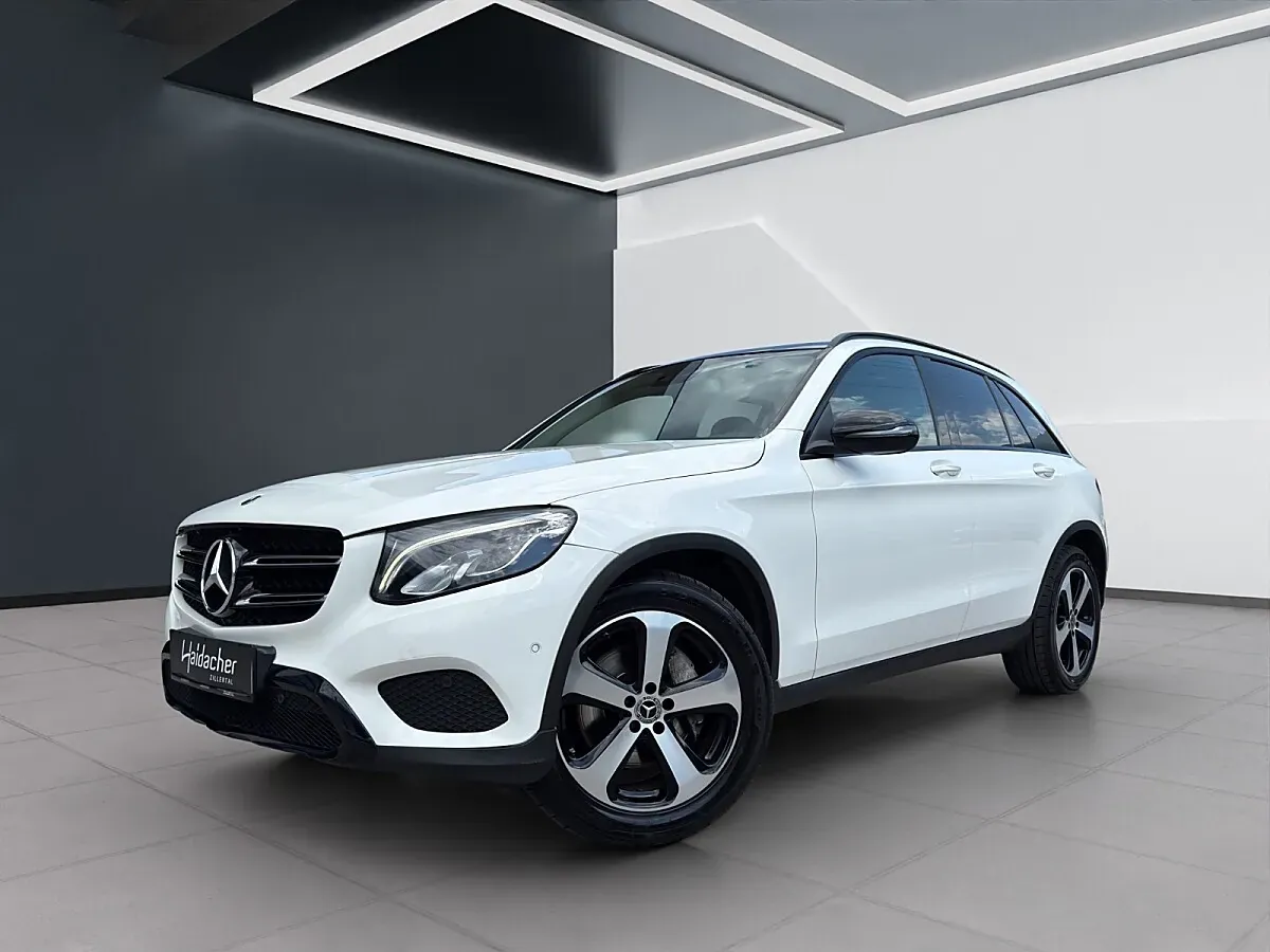 Mercedes-Benz Glc-Class 2018 photo 2