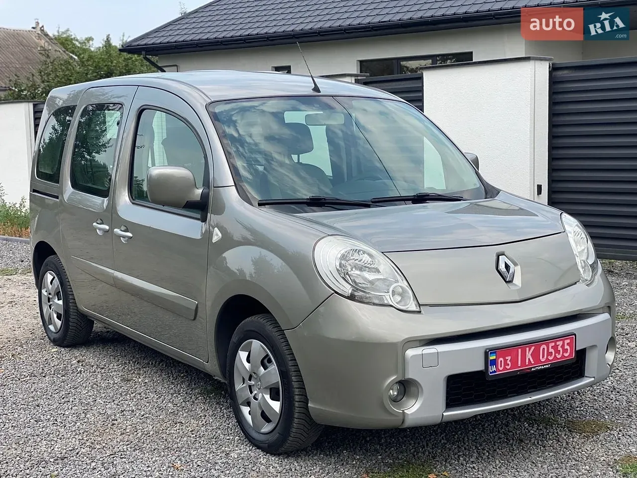 Renault Kangoo 2011 photo 2