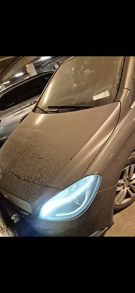 Mercedes-Benz B200 2013 photo 2