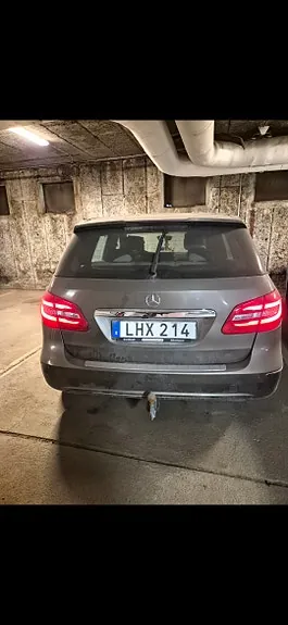 Mercedes-Benz B200 2013 photo 4