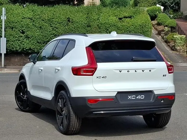 Volvo Xc40 2026 photo 2
