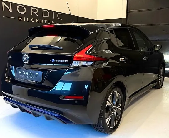 Nissan Leaf 2019 photo 2