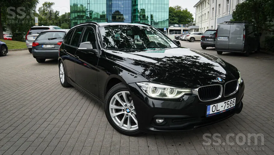 BMW 320D 2018 photo 2