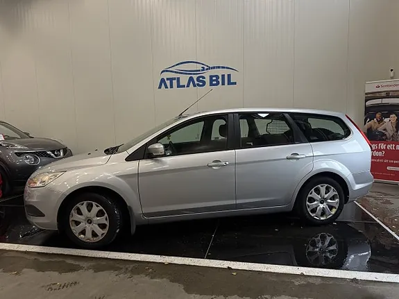 Ford Focus 2010 photo 2