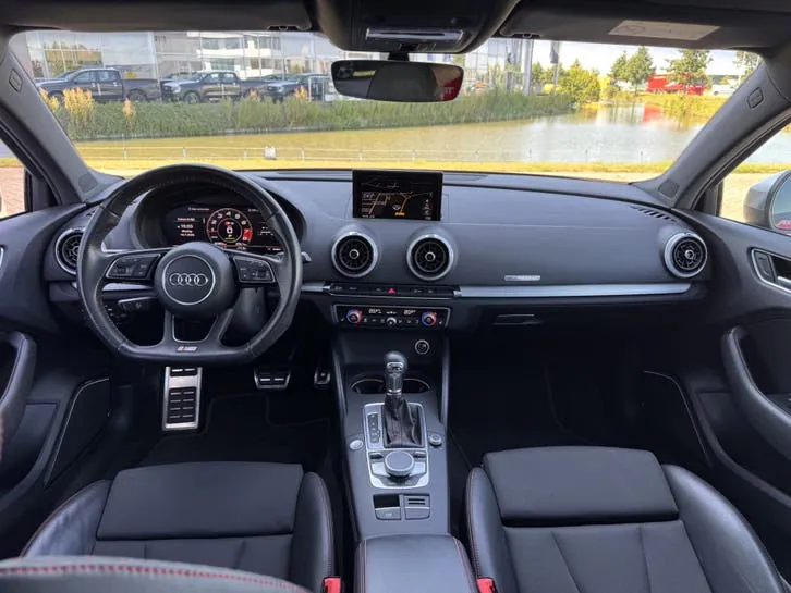 Audi S3 2017 photo 3