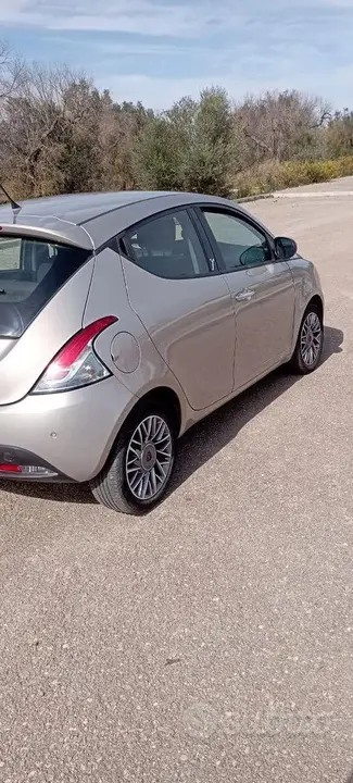 Lancia Ypsilon 2023 photo 3