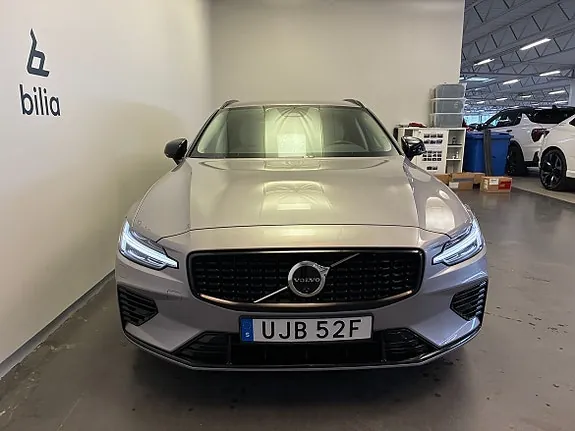 Volvo V60 2026 photo 2