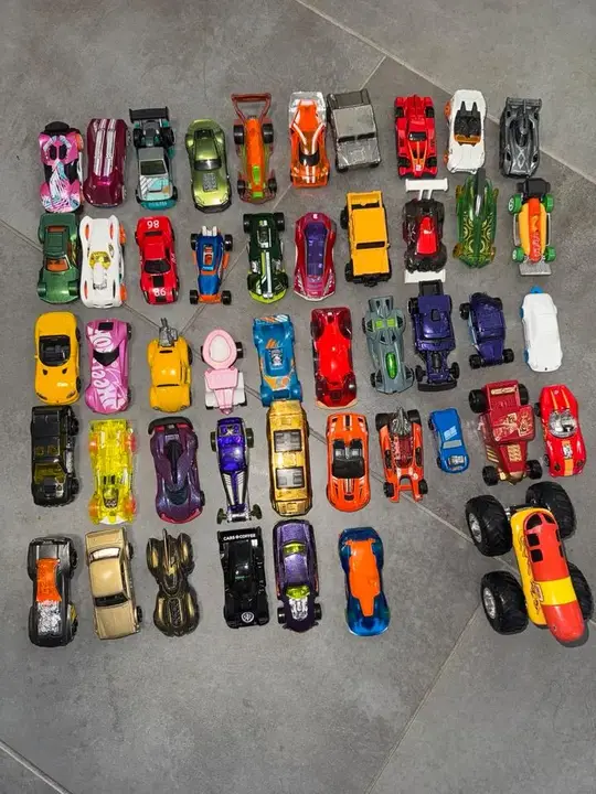 Hot Wheels Autos