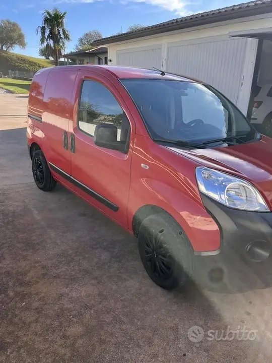 Peugeot Bipper 2008 photo 2