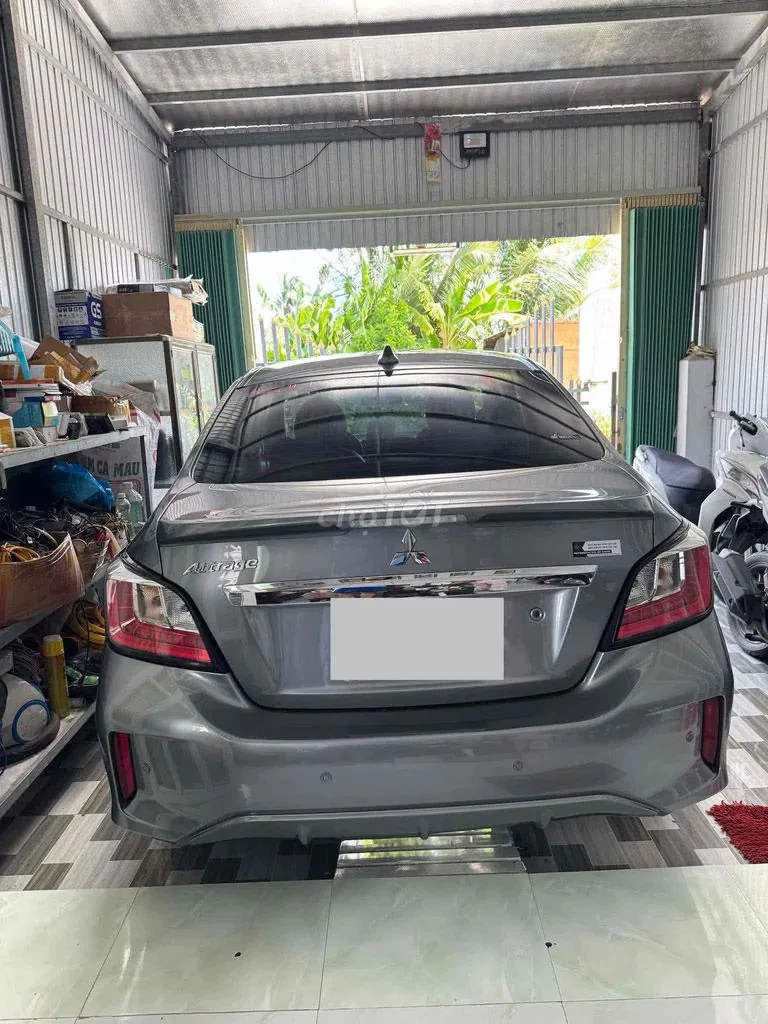 Mitsubishi Attrage 2023 photo 2
