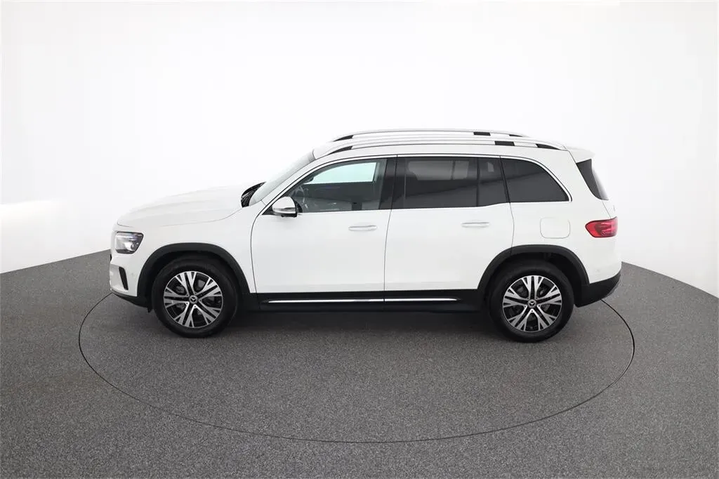 Mercedes-Benz Glb 2025 photo 3