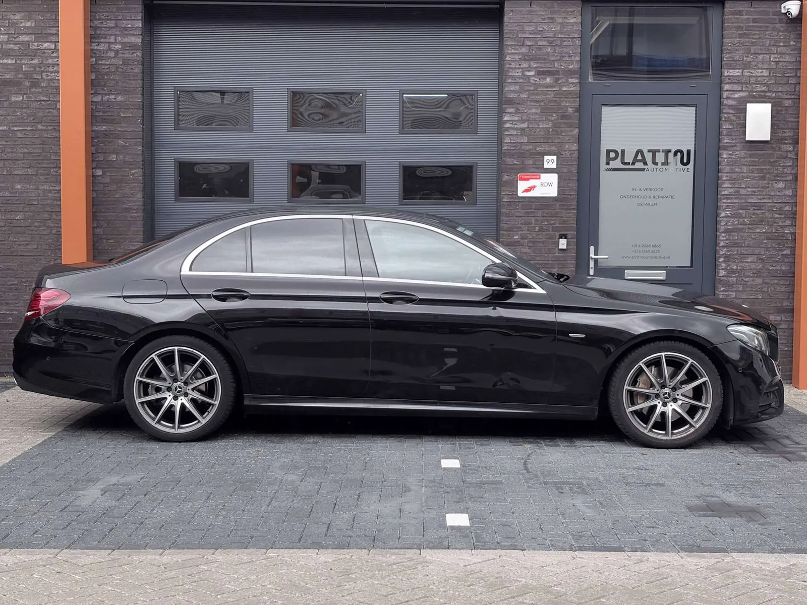 Mercedes-Benz E-Class 2019 photo 3