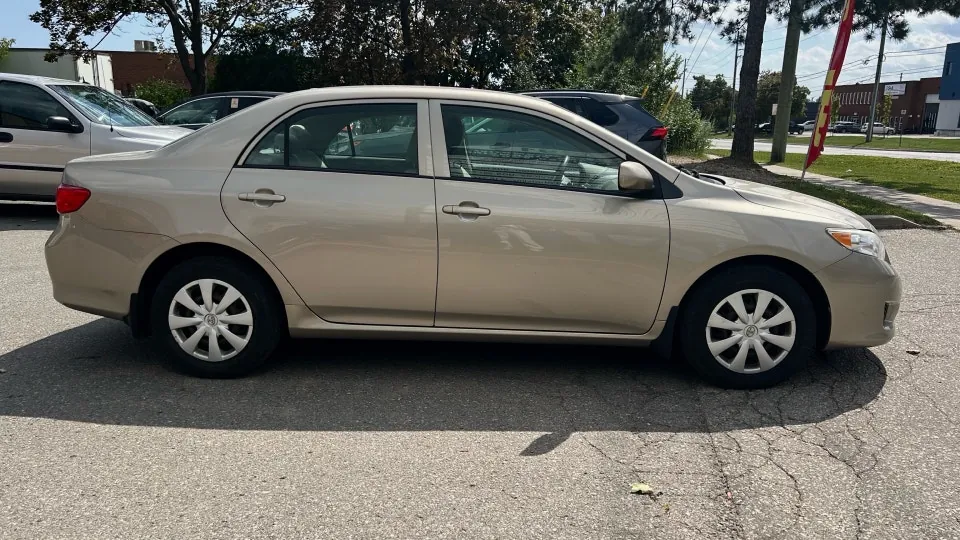 Toyota Corolla 2010 photo 4