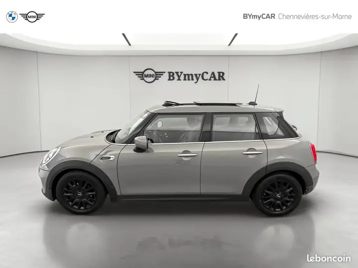BMW Mini 2019 photo 2