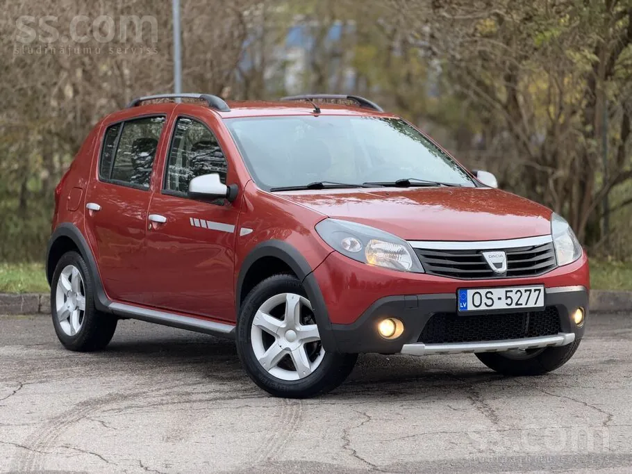 Dacia Sandero 2010 photo 2