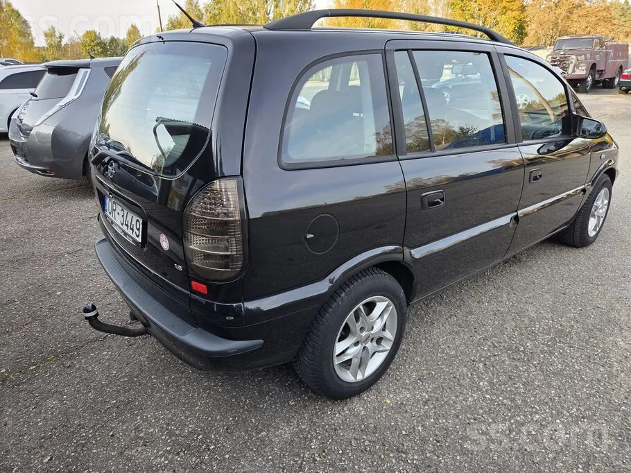 Opel Zafira 2004 photo 3