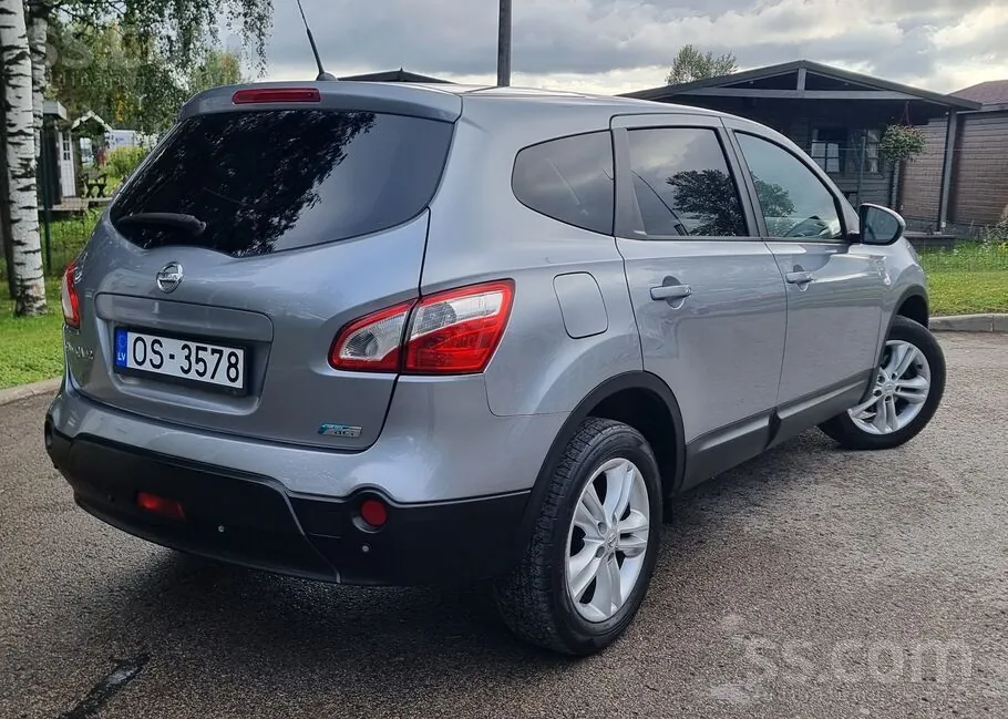 Nissan Qashqai 2011 photo 4