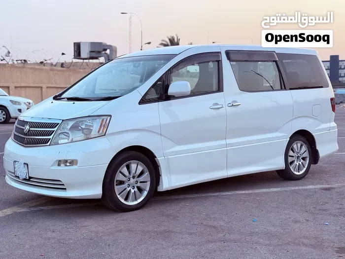 Toyota Alphard 2003 photo 3