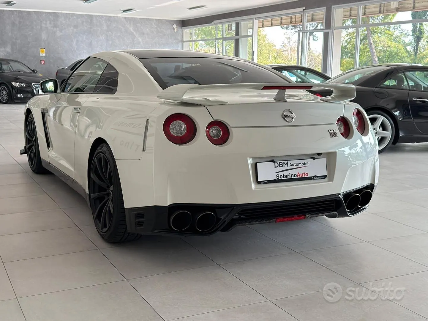 Nissan Gt-R 2014 photo 5