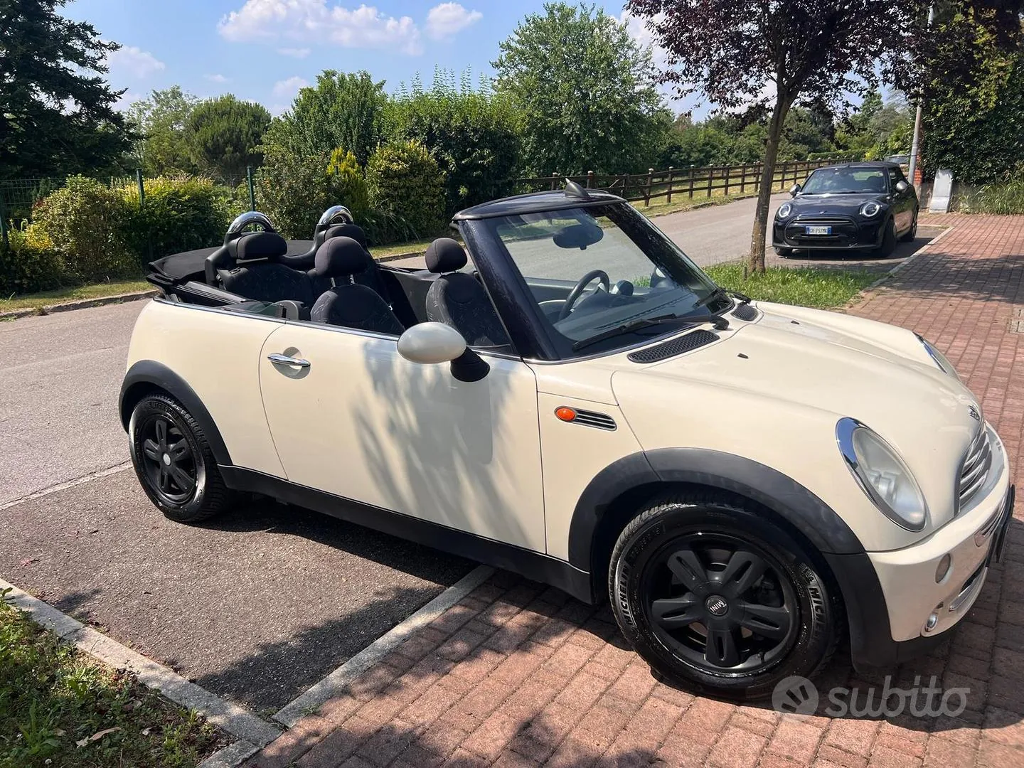 Mini Cabrio 2006 photo 3