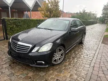 Mercedes-Benz E250Cdi