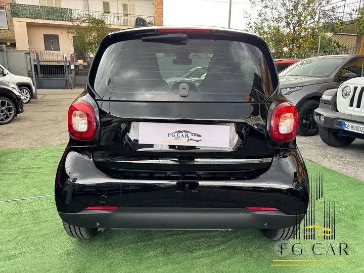 Smart Fortwo 2018 photo 5