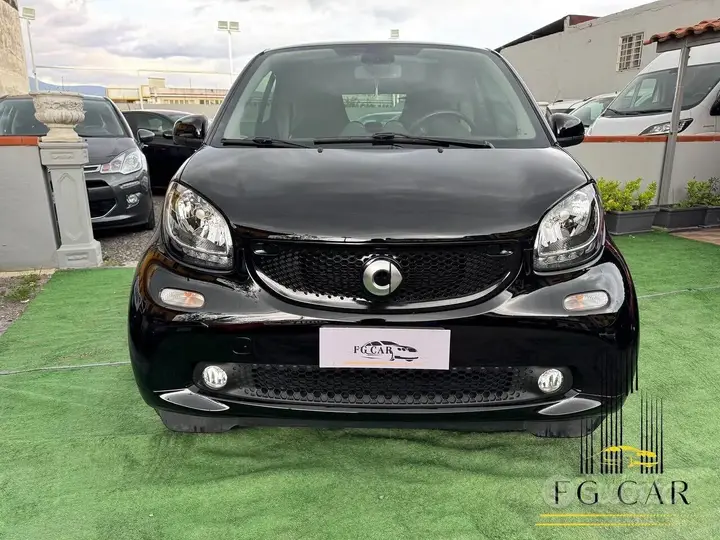 Smart Fortwo 2018 photo 3