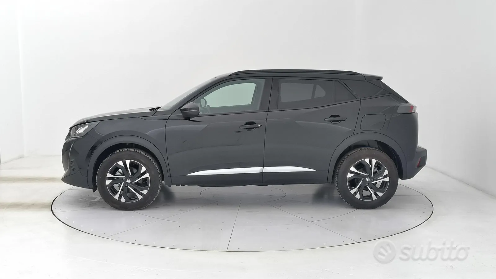 Peugeot 2008 2023 photo 2