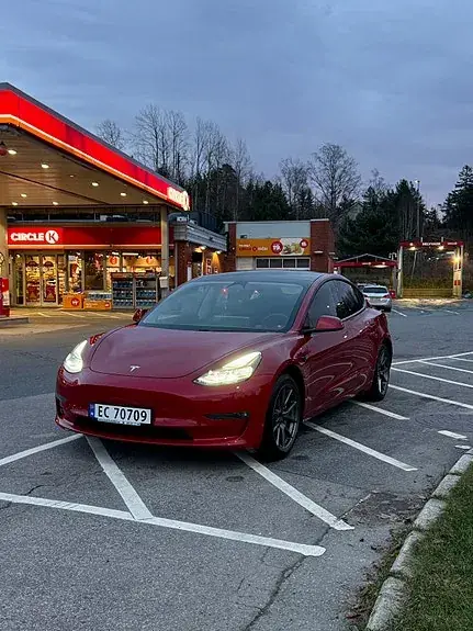 Tesla Model 3 2021 photo 5