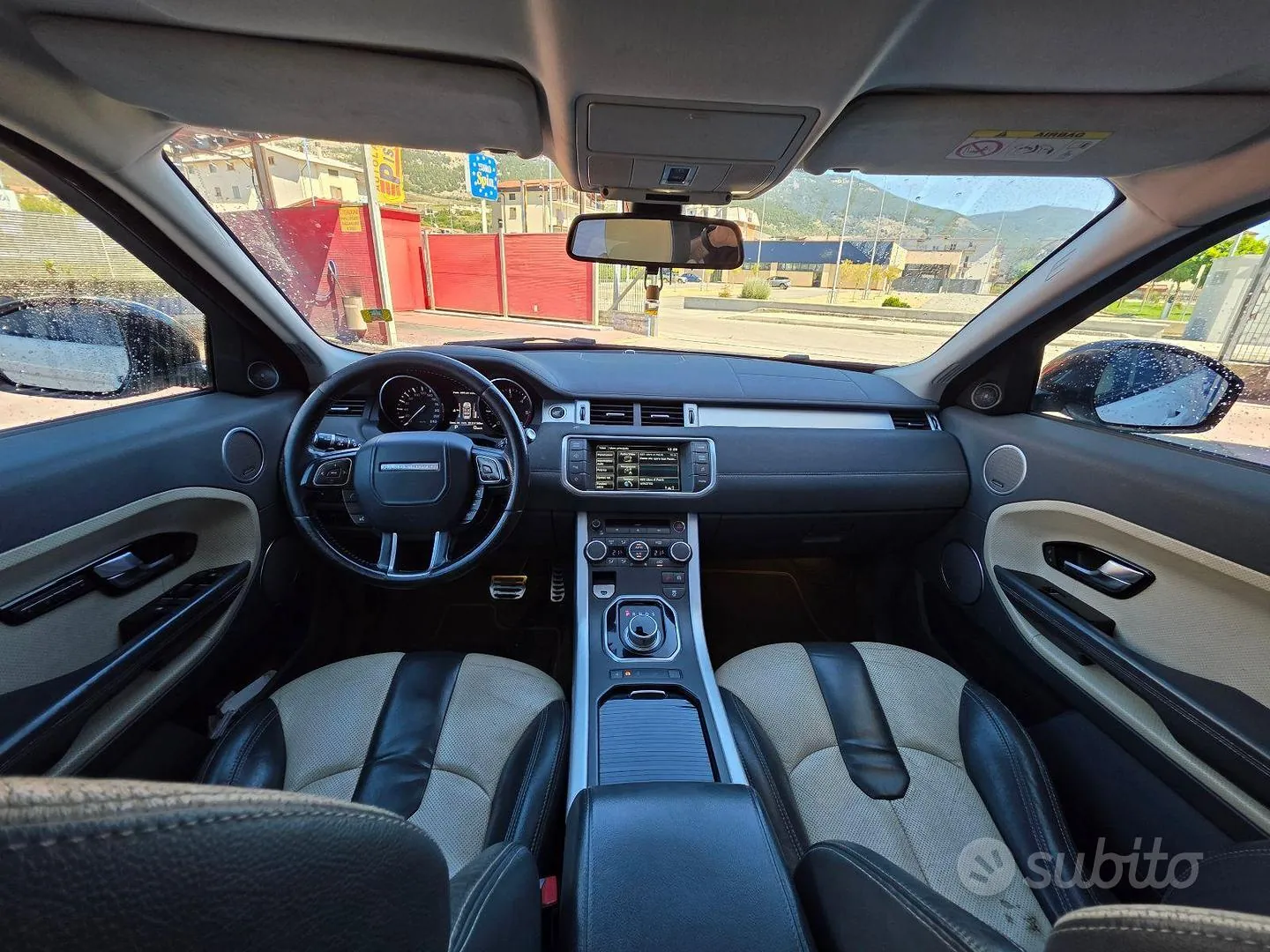 Land Rover Range Rover Evoque 2014 photo 5