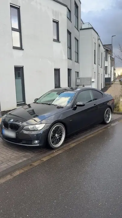 BMW 325I