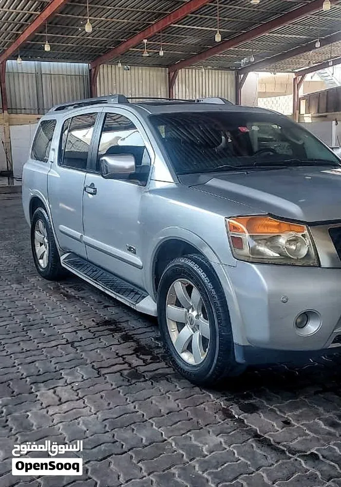 Nissan Armada 2009 photo 2