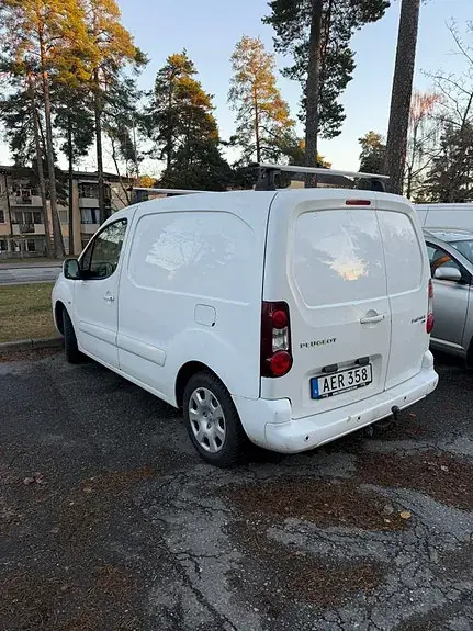 Peugeot Partner 2015 photo 2