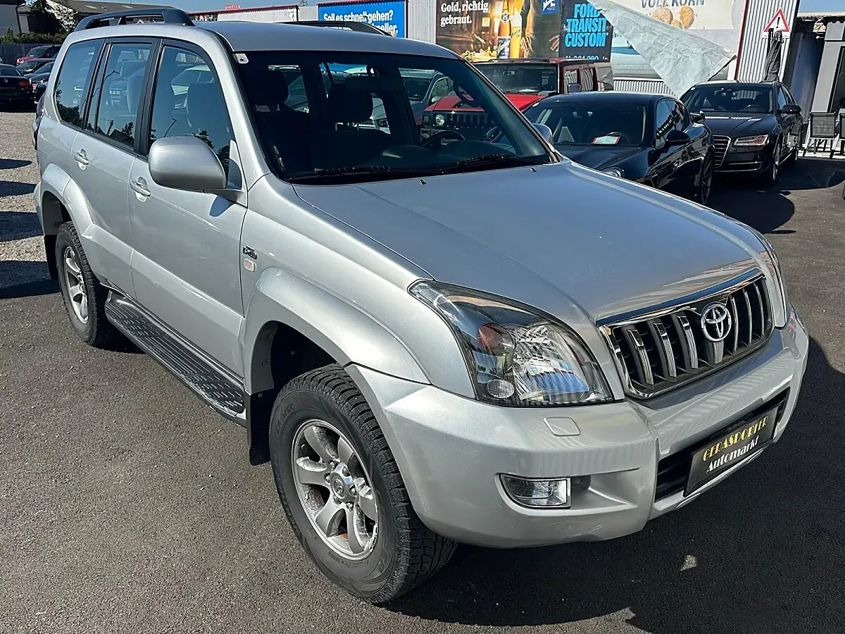 Toyota Land Cruiser 2008 photo 3