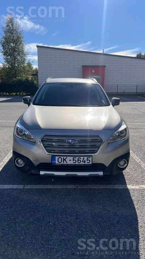 Subaru Outback 2016 photo 2