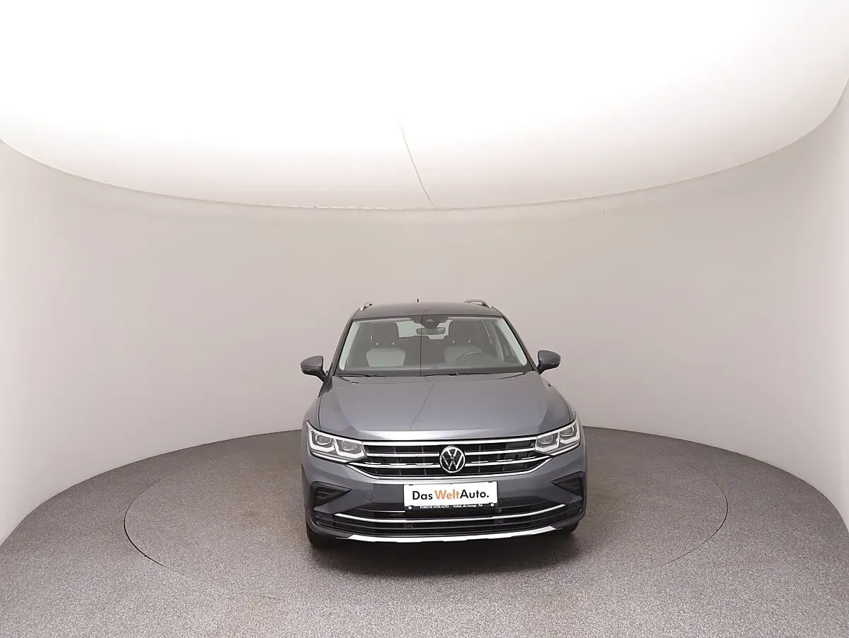 Volkswagen Tiguan 2022 photo 3