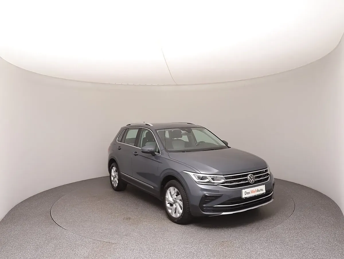 Volkswagen Tiguan 2022 photo 2